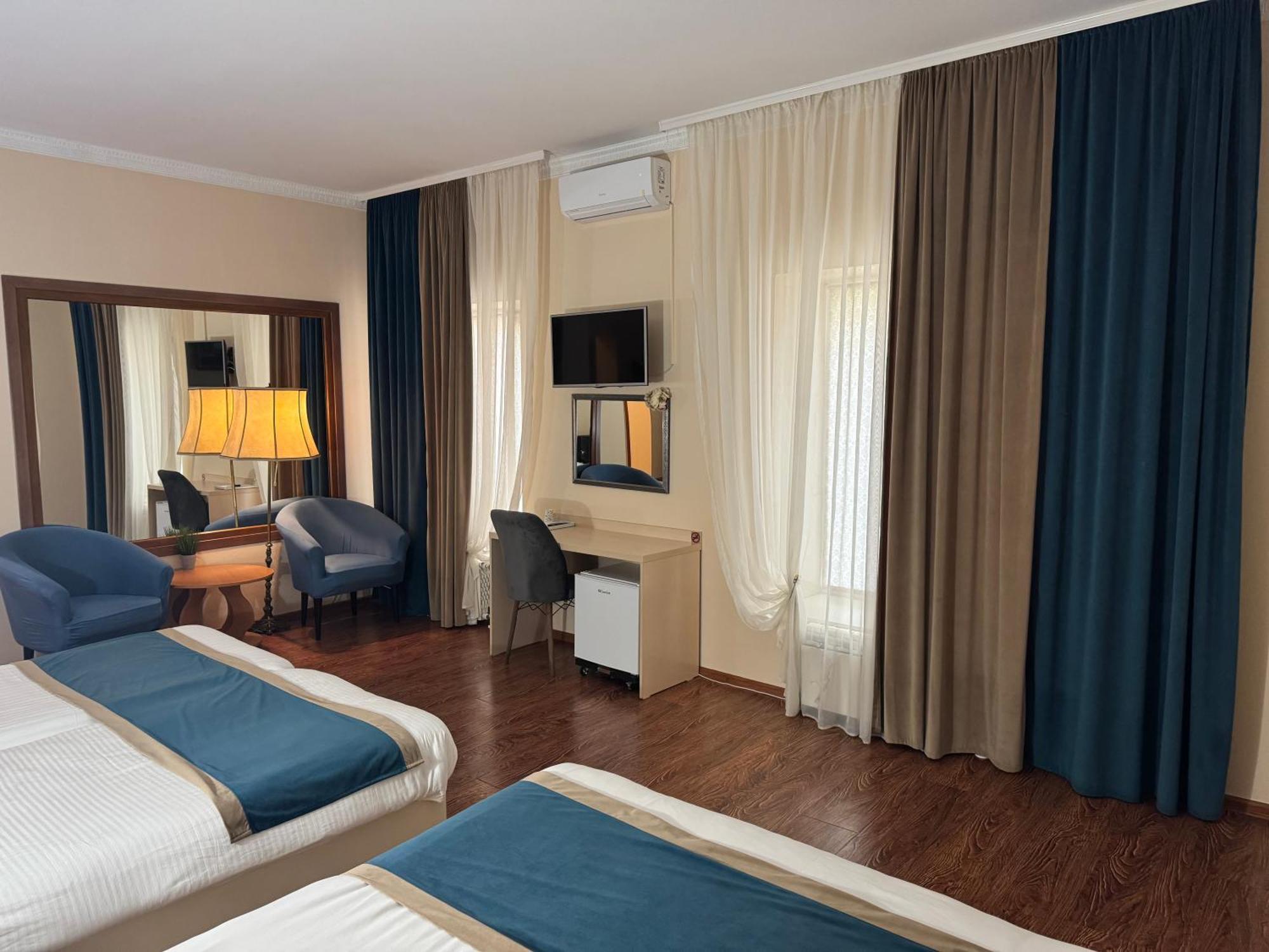 Hotel-Vila Europa1928 Soroca Ngoại thất bức ảnh